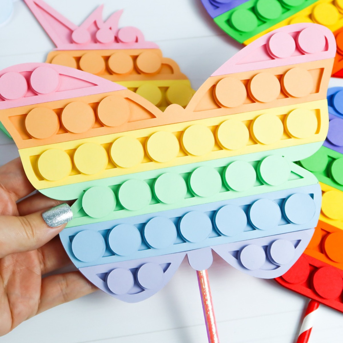 Arquivos de corte borboleta pop it em camadas