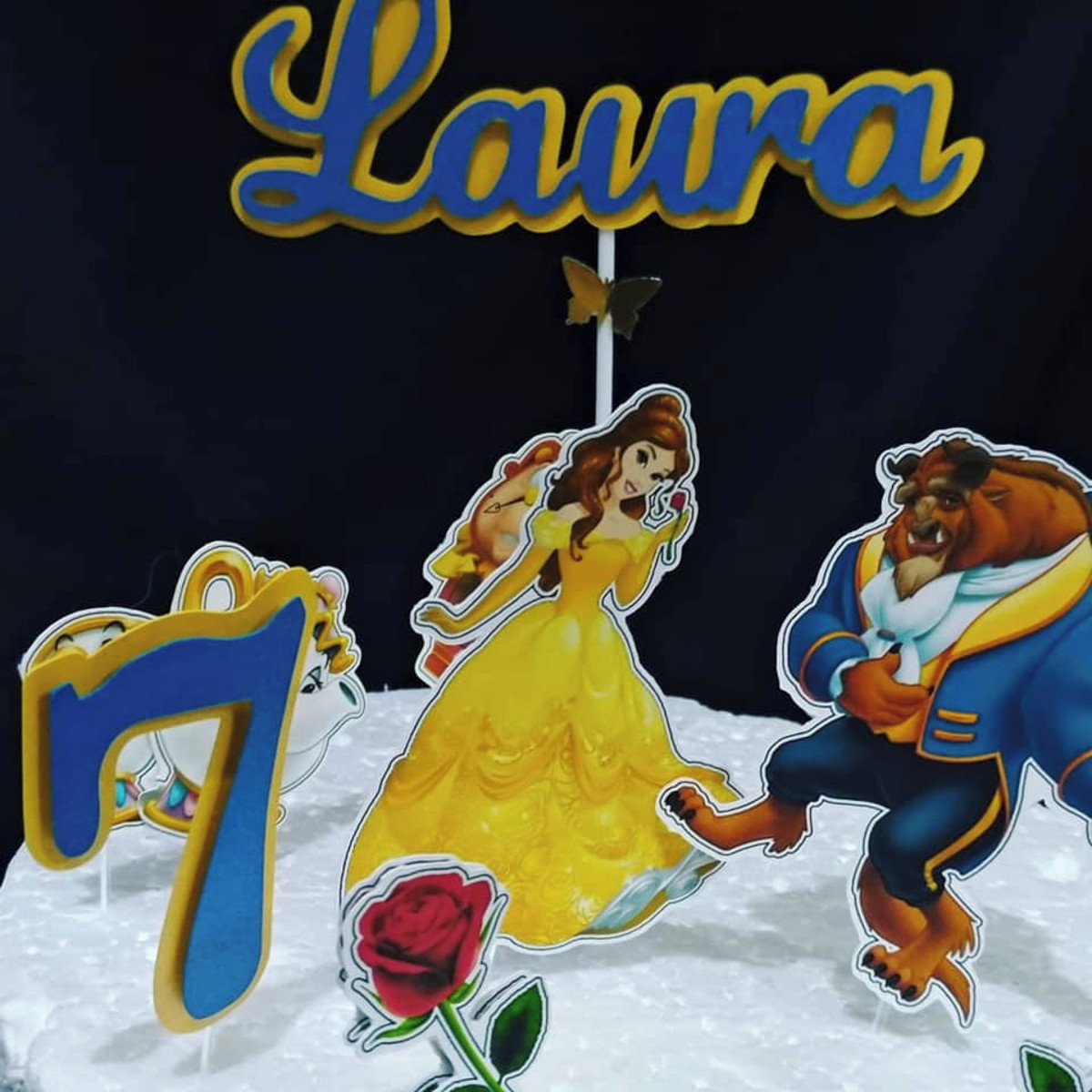 Topo de Bolo Bela e a Fera