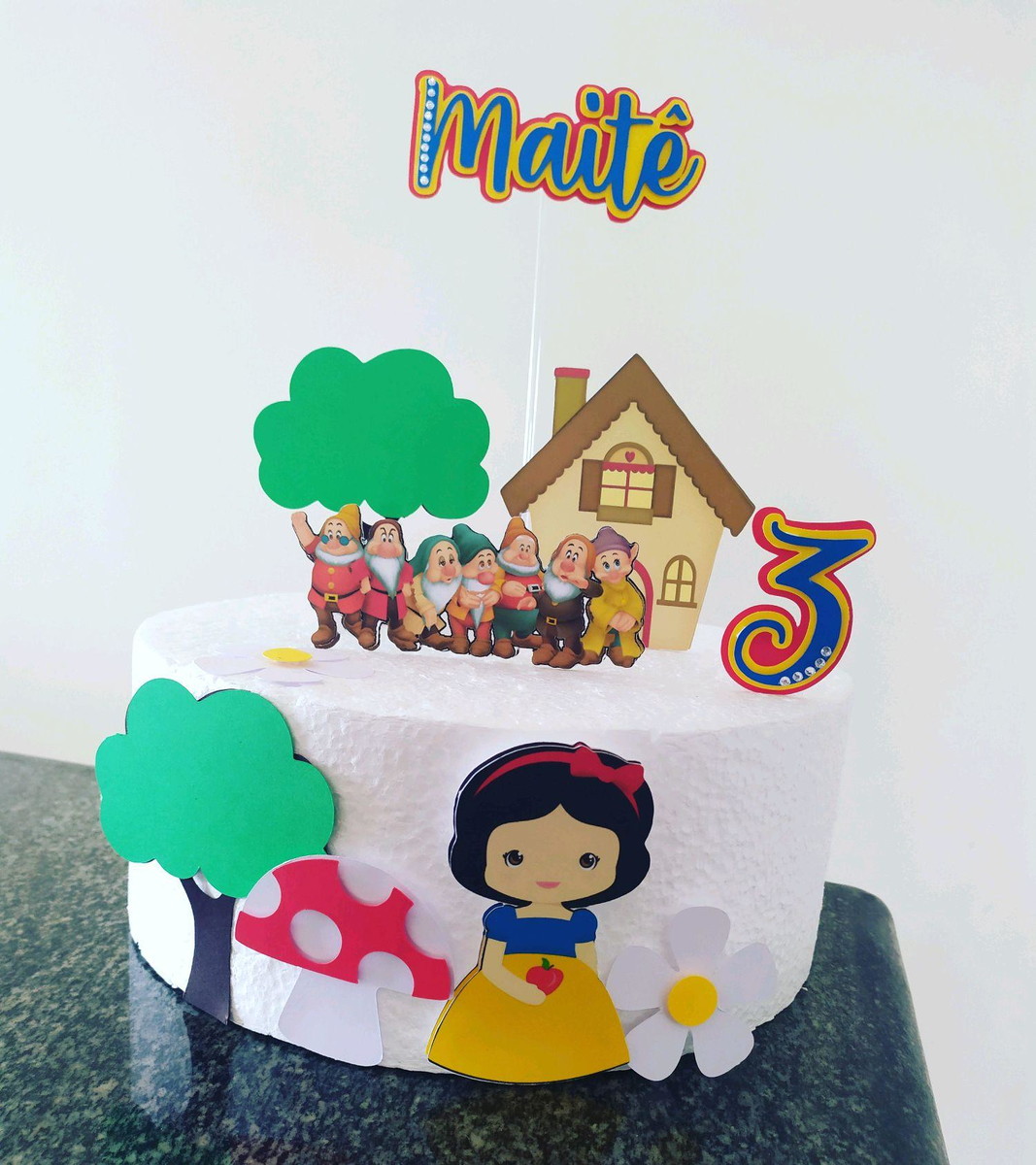 Topo de Bolo Branca de Neve