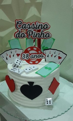 Topo de Bolo Cassino