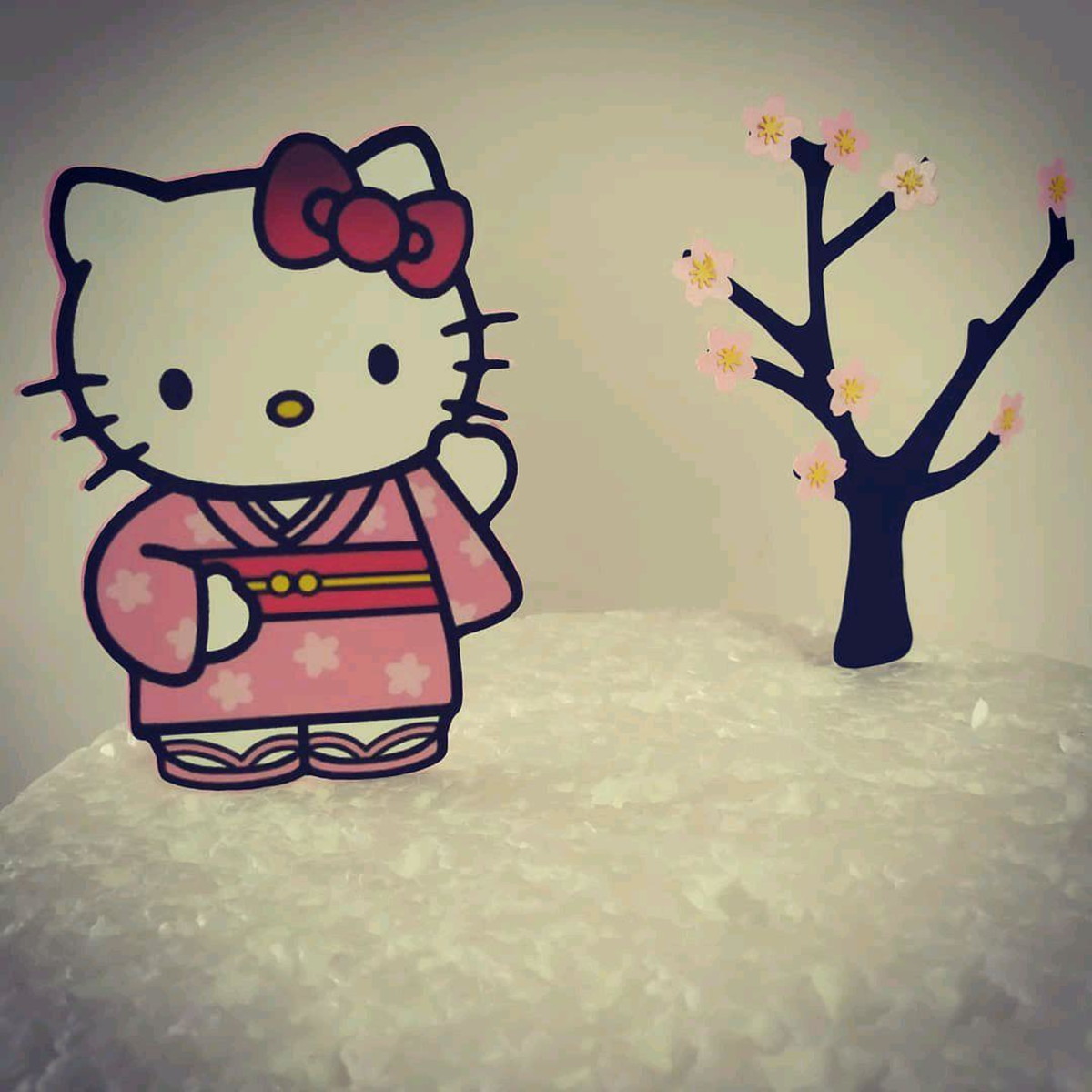 Topo de Bolo Hello kitty - Imagem 2