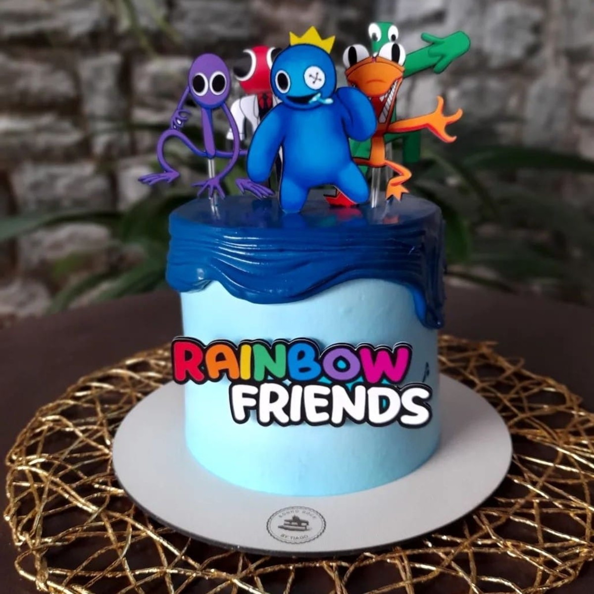 Topo de Bolo Rainbow Friends